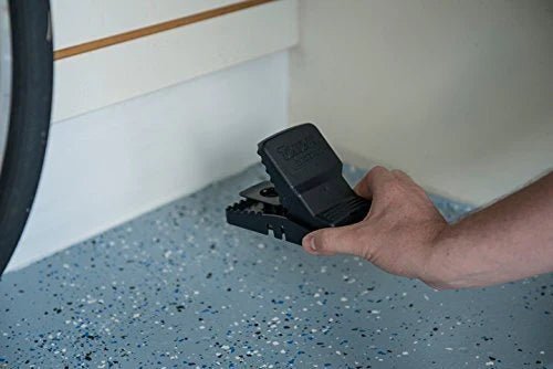 Tomcat Rat Snap Trap - 2 Traps - rodenticidecanada.comLawn & Patiorodenticidecanada.com013415362434Rat - snap