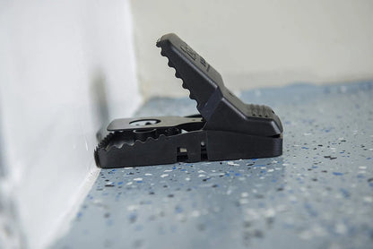 Motomco Tomcat Rat Snap Trap - rodenticidecanada.comLawn & Patiorodenticidecanada.com048745335216Snap - trap - 1